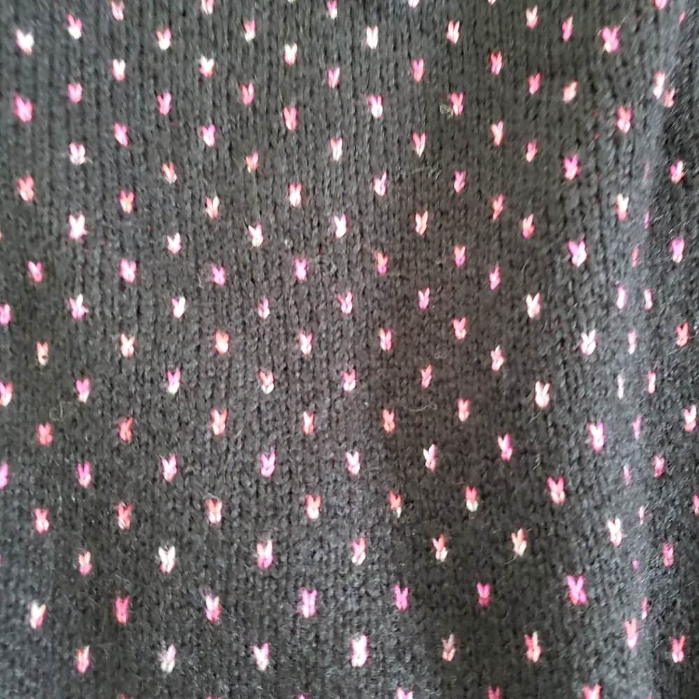 Torrid Cardigan Drop Shoulder V Neck Button Front Sweater Hearts Size 3X - Picture 5 of 8